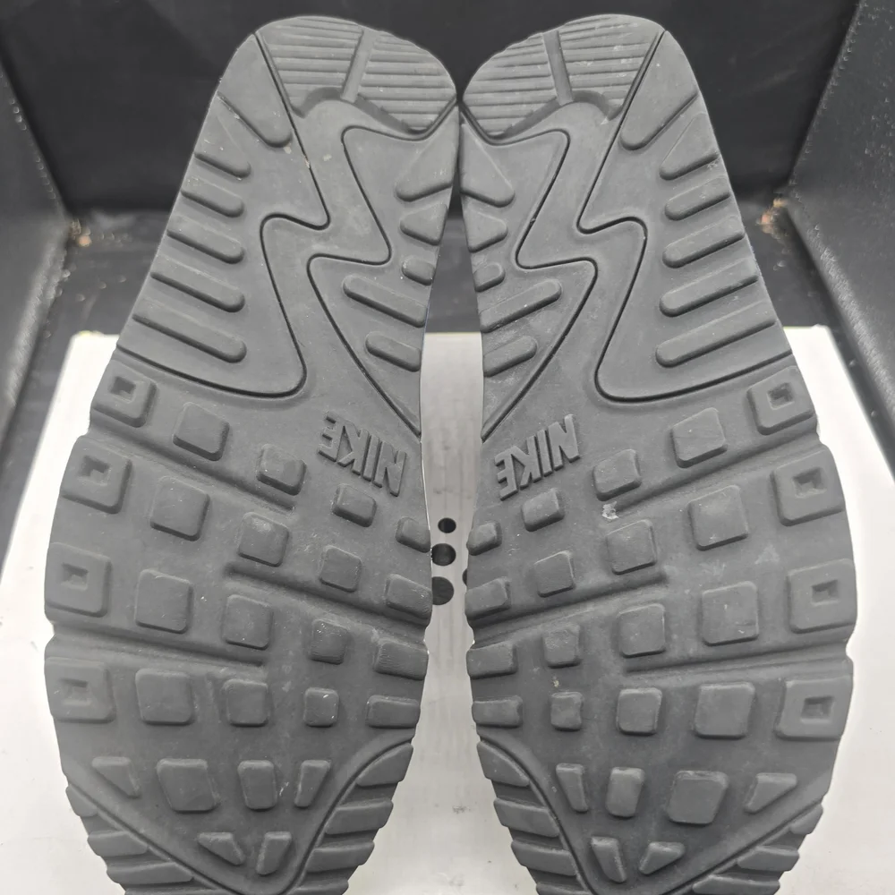 Nike Men's White and Blue‎ Sneakers